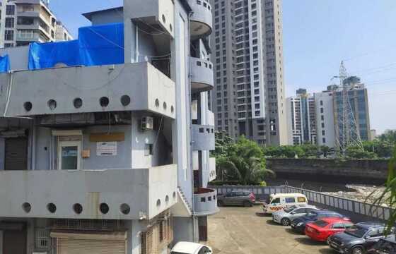 Fully Furnished Industrial Estate Gala Space of 605 sq.ft. Carpet Area for Sale at Oshiwara Industrial Centre, Goregaon, West.