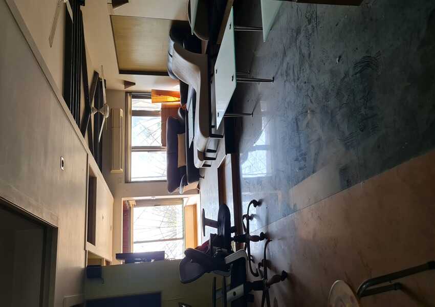 2 bhk Sea View Partial, for Rent with Direct Access to the Beach in Juhu