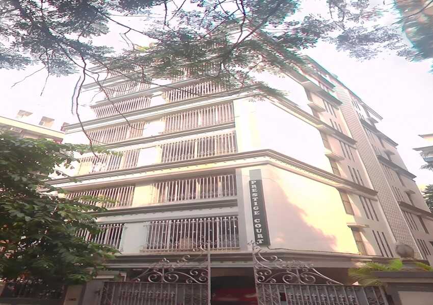 3 BHK Residential Apartment of 1300 sq.ft. Area for Sale at Prestige Court, Khar West.