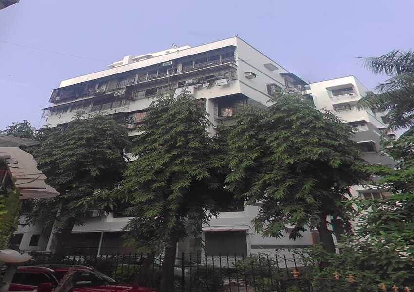 3 BHK Residential Apartment for Sale at Brooklyn Heights, Lokhandwala, Andheri West.