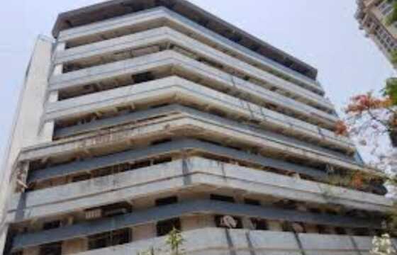 Fully Furnished Commercial Office Space of 670 sq.ft. Total Area for Sale at Morya House, Andheri West.