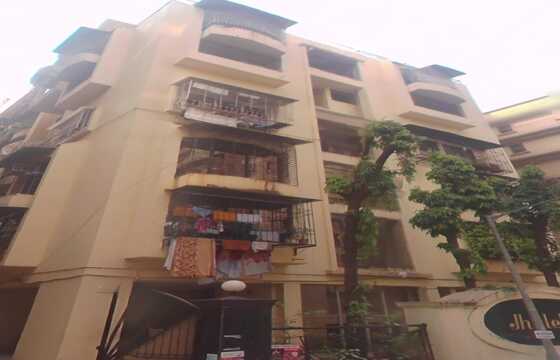1.5 BHK Residential Apartment for Sale at Jhulelal Apartments, Bandra West.