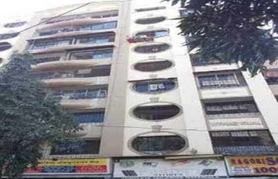Furnished 2 BHK Commercial Flat of 600 sq.ft. Area for Sale at Vitthal Kunj, Andheri West.