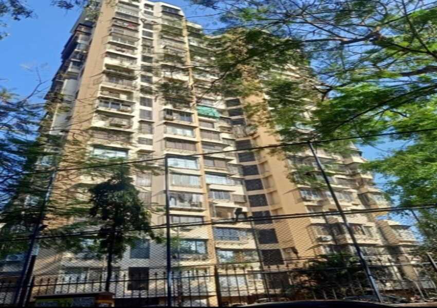 4 BHK Bungalow of 4000 sq.ft. Area for Sale at Stellar Tower, Andheri West.