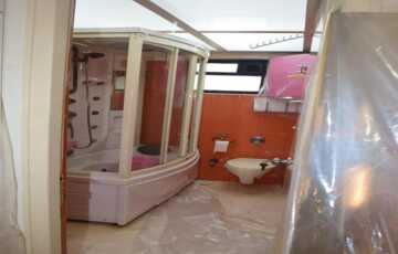 Fully Furnished 4 BHK Residential Apartment of 1900 sq.ft. Area in Rushi Tower, Lokhandwala, Andheri West.