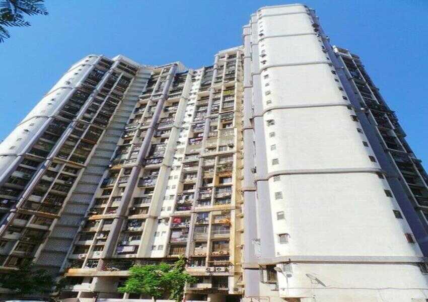 3 BHK Residential Apartment of 1200 sq.ft. Area for Sale at Beverly Hill, Andheri West.