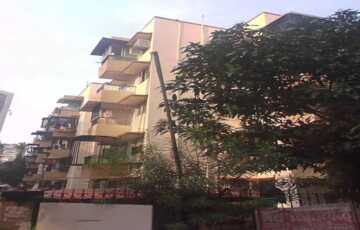 2 BHK Residential Apartment for Sale at Paramount, Andheri West.