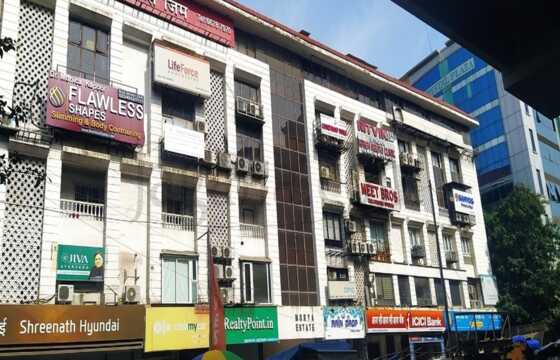 Commercial Showroom Space of 2400 sq.ft. Carpet Area for Sale at Morya Estate, Andheri West.