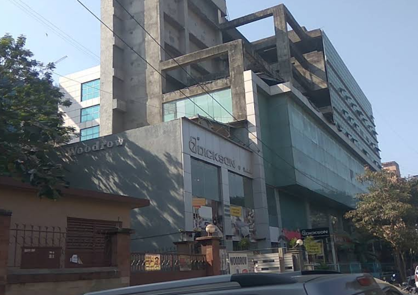 Fully Furnished Commercial Office Space of 1100 sq.ft. Area for Rent at Woodrow,
