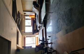 2 bhk Sea View Partial, for Rent with Direct Access to the Beach in Juhu