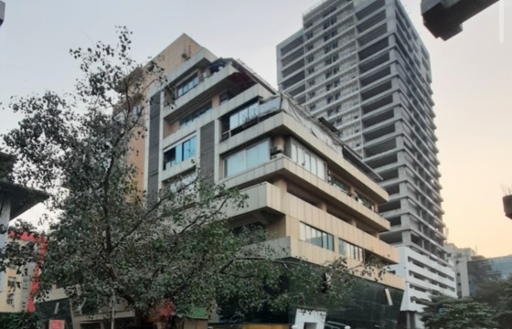 Commercial Office Space 7000 sq.ft. Total Area with Terrace for Rent at Morya Landmark, Andheri West.