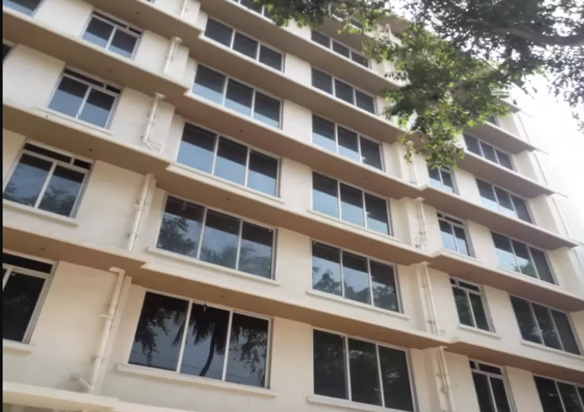1 bhk with 465 sq ft. Available for Sale in Andheri East (Close to Railway Station)