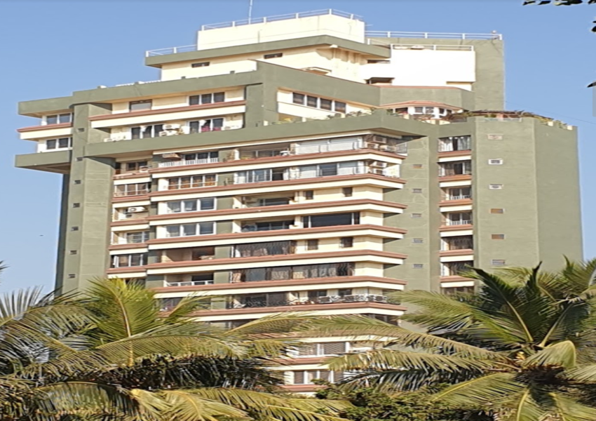 4 BHK Residential Apartment for Rent at Woodstock, Andheri West.