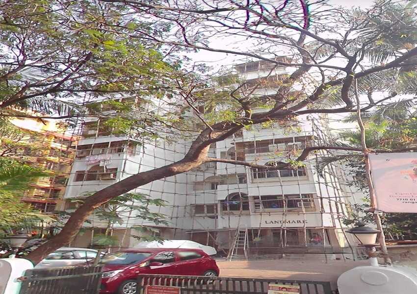 Semi Furnished Commercial Office Space of 1600 sq.ft. Carpet Area for Sale at Landmark, Andheri West.