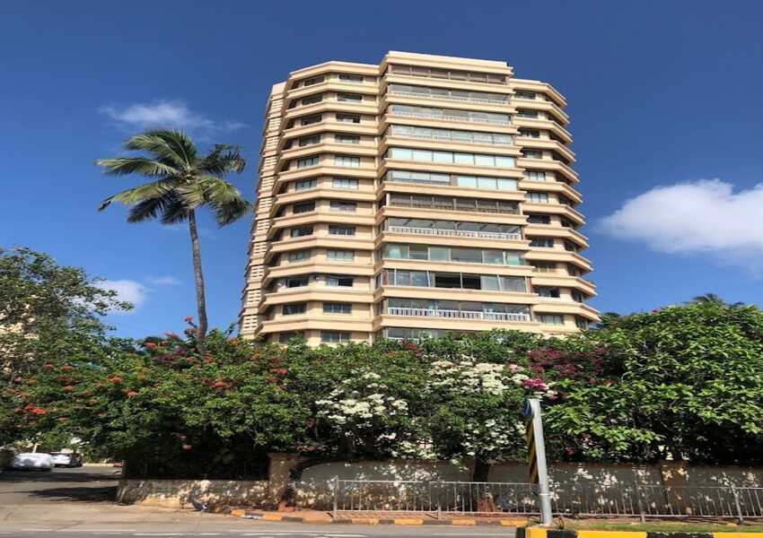 Semi Furnished 4 BHK Sea View Apartment with Balcony for Rent at Jackers Apartment, Bandra West.