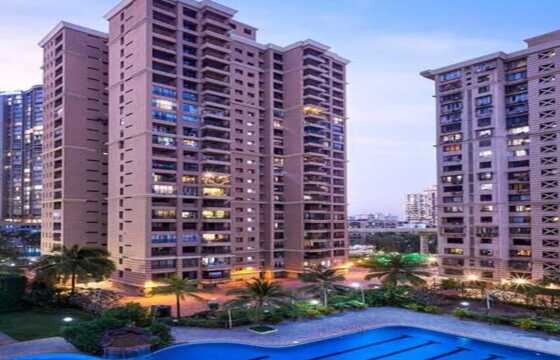 2 BHK  Residential Apartment of 800 sq.ft. Carpet Area for Sale in Raheja Classique, Andheri West.