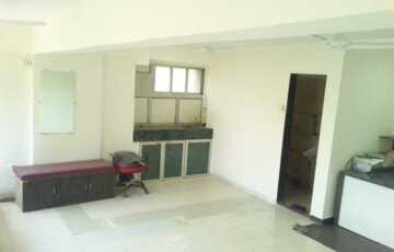 600 sq ft Office for Rent Opposite Dadar station | Prime location | Commercial building | 600 ft and 250 ft for lease with + free publicity space of 200 ft space