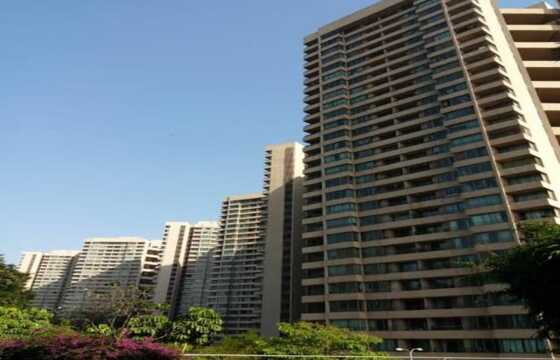 2.5 BHK Residential Apartment for Sale at Oberoi Splendor, Jogeshwari East.