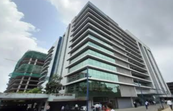Semi Furnished Commercial Office Space of 2080 sq.ft. Area for Rent at Link Rose, Santacruz West.