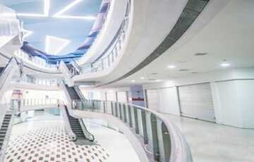 87 sq ft Office in Mall, Express Zone, in Malad East opposite Oberoi Mall