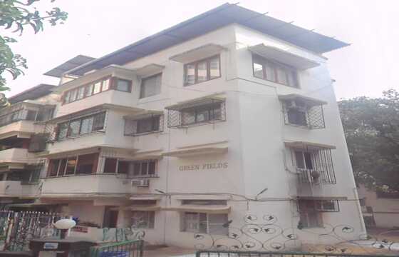 2 BHK Residential Apartment of 510 sq.ft. Carpet Area for Sale at Greenfield Apartments, Bandra West.