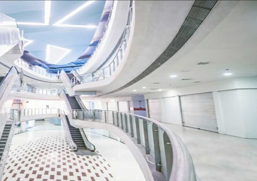 87 sq ft Office in Mall, Express Zone, in Malad East opposite Oberoi Mall
