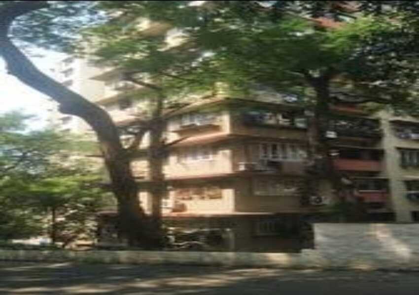 3 BHK Residential Apartment for Rent at Nibbana Apartments, Bandra West.