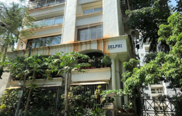 4 BHK Residential Apartment of 2000 sq.ft. Area for Sale at Delphi, Bandra West.