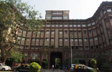 Commercial space in A grade complex of 5500 sq. ft carpet area for Rent in Dhanraj Mahal, Colaba