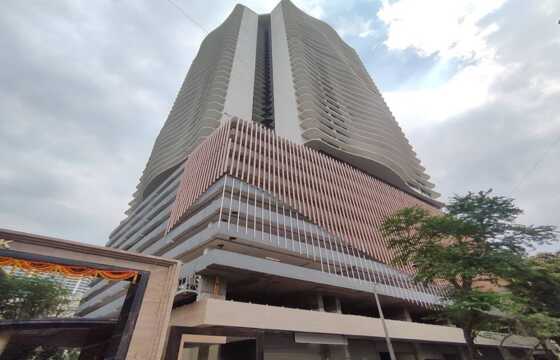 3 BHK Residential Apartment of 1116 sq.ft. Area for Sale at The Park Residency, Andheri West.