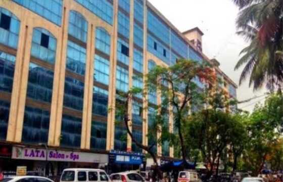 Fully Furnished Commercial Office Space of 1500 sq.ft. Total Area for Sale at Laxmi Plaza, Andheri West.