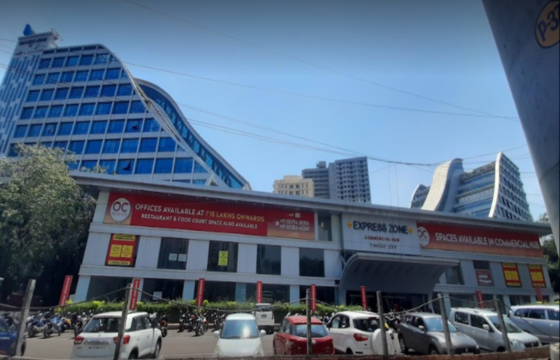 A 1174 sq.ft.  Showroom available for Rent at Express Zone Mall in Malad East