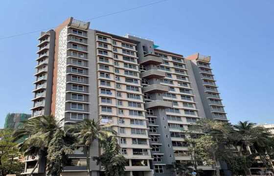 4 BHK Residential Apartment of 1789 sq.ft. Area for Sale at Ankur Apartment, Juhu.