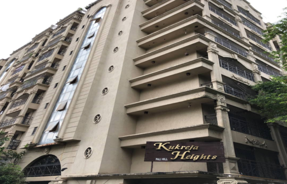 4 BHK Residential Apartment for Rent at Kukreja Heights, Bandra West.