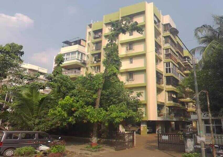 Fully Furnished 3 BHK Residential Apartment for Rent at Savita, 7 Bungalows, Andheri West.