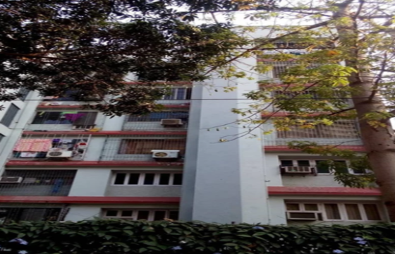 Biggest 1+1 BHK Residential Apartment of 1360 sq.ft. Area for Sale at Claridge Apartment, Andheri West