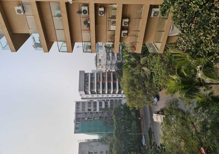 4 bhk for Rent in Prime building in JVPD Juhu Scheme 2880 sq ft Built up area