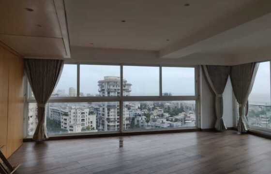 Fully Furnished 4 BHK Sea View Apartment of 3000 sq.ft. Area for Rent in Bandra West.