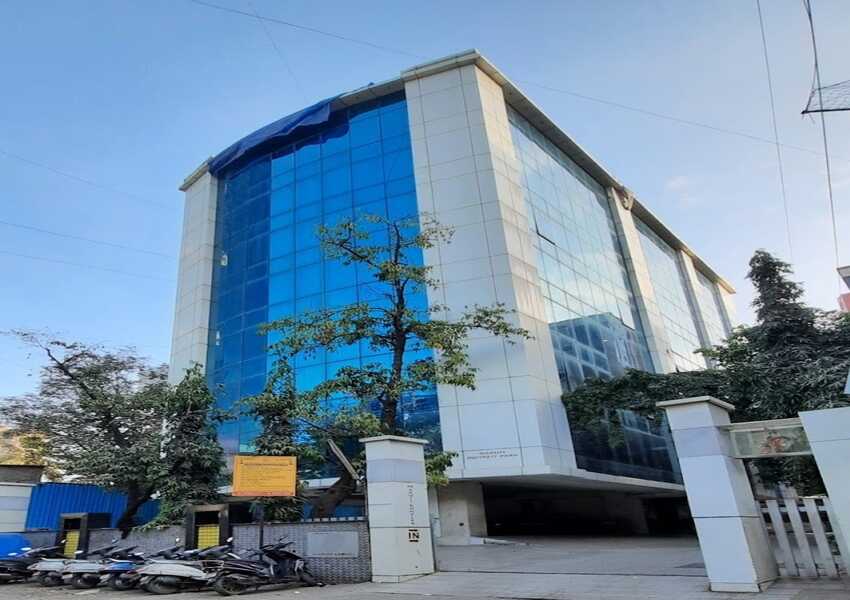 Commercial Office Space of 1150 sq.ft. Area for Sale at Maruti Business Park, Andheri West.