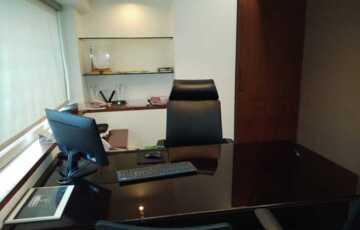for Rent, 2020 sq ft built up area Furninshed Office in Tulsiana Chambers Nariman Point, With One Parking