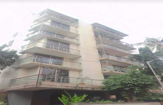 Semi Furnished Duplex Apartment of 3000 sq.ft. Carpet Area with Balcony for Rent at Deepika, Pali Hill, Bandra West.