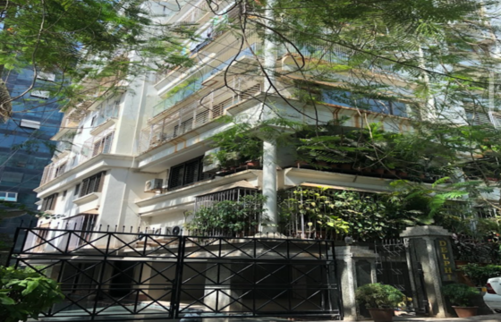 4 BHK Residential Apartment of 2000 sq.ft. Area for Sale at Delphi, Bandra West.