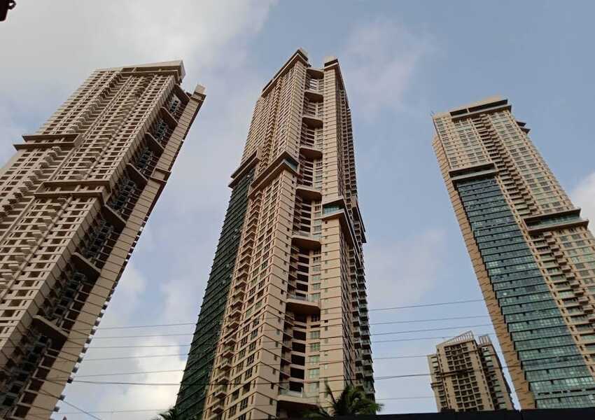 2 BHK Residential Apartment for Sale at Auris Serenity, Malad West.