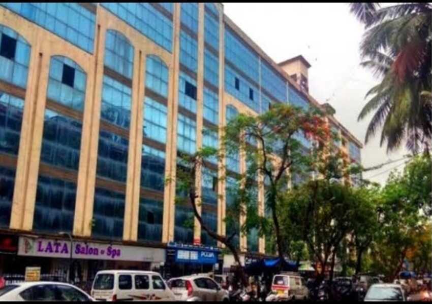 Fully Furnished Commercial Office Space of 1500 sq.ft. Total Area for Sale at Laxmi Plaza, Andheri West.