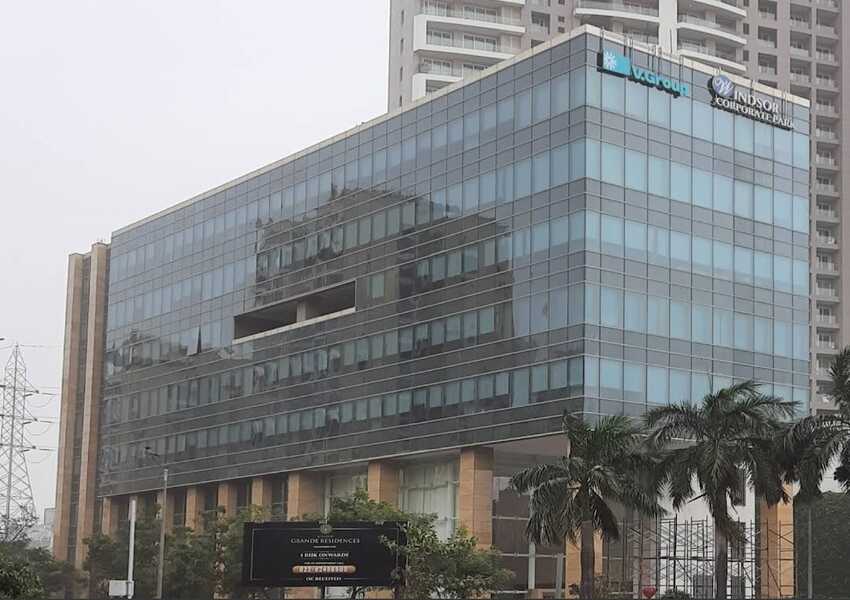 Prime Commercial Office Space of 7500 sq.ft. Built Up Area for Sale at Windsor Corporate Park, Goregaon West.