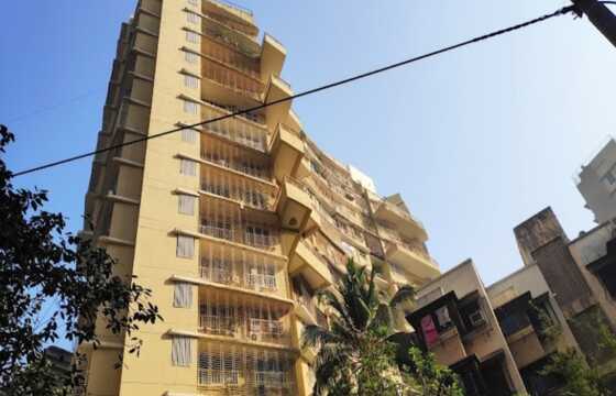 Exclusively Furnished 2 BHK Residential Apartment of 700 sq.ft. Area for Sale at DLH Darpan, Andheri West.