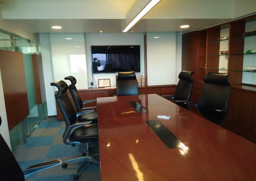 for Rent, 2020 sq ft built up area Furninshed Office in Tulsiana Chambers Nariman Point, With One Parking